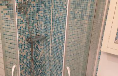 Cholet Camp de base pour visiter la Région 25 minPuyduFou, parcoriental, châteaux de la Loire, Nantes - Foto 7