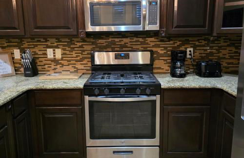 Beautiful Home For Large Family! - Foto 9