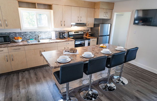 Downie Cottage by Revelstoke Vacations - Photo 9