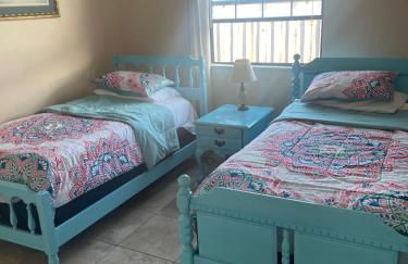 House 3 blocks to the beach - Foto 13