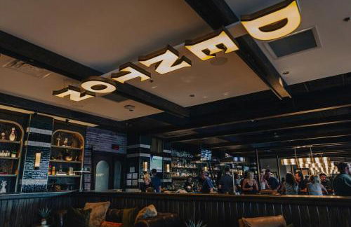 The Vanderbilt Mansion Apt 11 Near Downtown & TWU - Foto 28