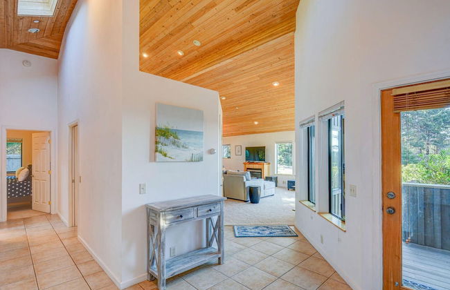 Pacific Splendor Private Hot Tub w/ Views! - Foto 25