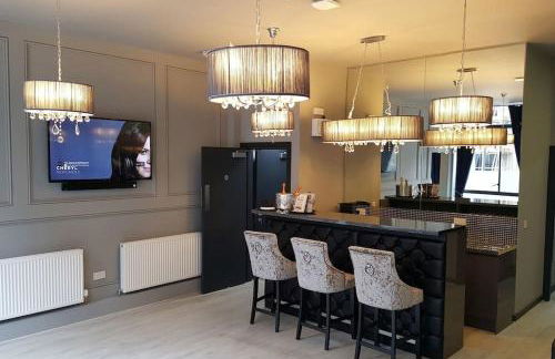 The V.I.P Suite - Sleeps 24! Best for large groups - Foto 45