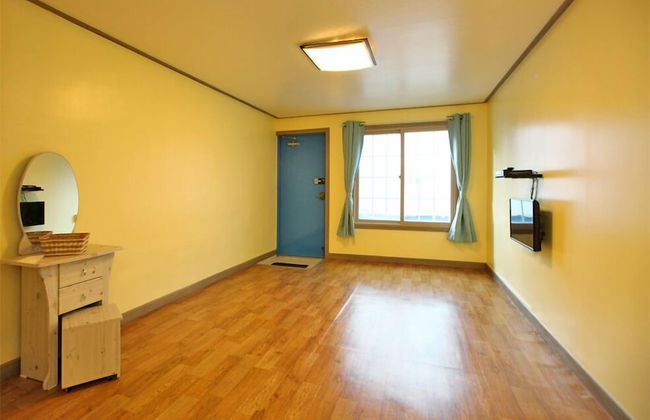 Brothers Pension - Photo 6