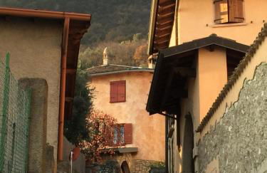 Casa Fornico 2, vista lago e patio - Foto 30