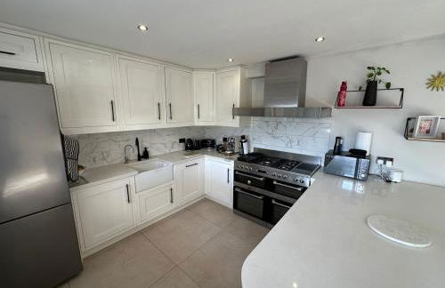 Luxury 3 bed cottage with Sauna, Chobham, sleeps 6 - Foto 19
