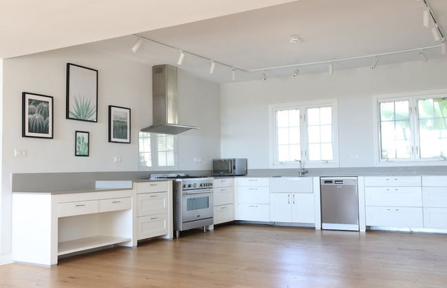 Gorgeous Mansion by Caesarea's Greatest Beach-hosted by Sweetstay - Foto 11