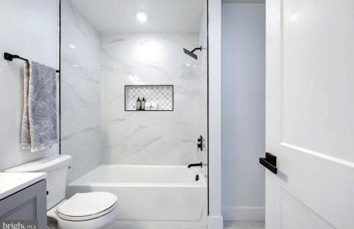 BrandNew Luxury Capitol Hill APT! Near Free Trolly - Foto 4