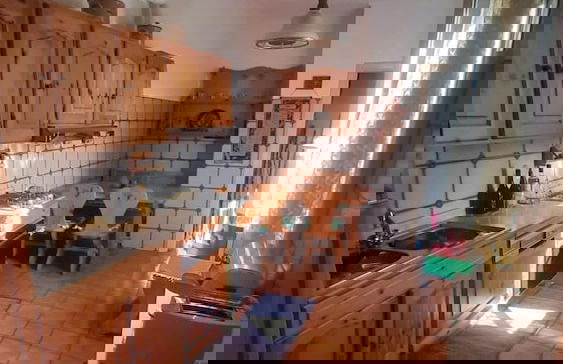 Captivating 1-bed Apartment in Gerano - Photo 5