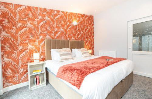 Stylish 4 bed - Contractor Stays, Wi-fi, Plenty of Parking - Foto 23