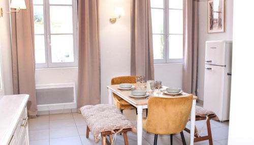 Le Nayrac l Hypercentre l Parking privé - Photo 1