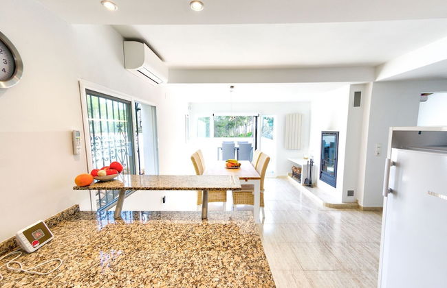 Urbane Holiday Home in Altea With Private Swimming Pool - Foto 3