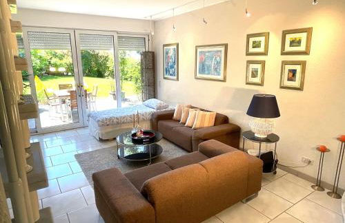 Ruhige Wohlfühloase auf zwei Ebenen - mit Terrasse im Grünen und Balkon - Foto 9