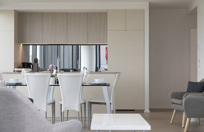 Melbourne Lifestyle Apartments - Best Views on Collins - Photo 59