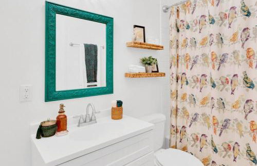 Eclectic 1906 Farmhouse 2 Acres Hammocks & Charm - Foto 46