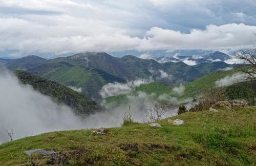 Spacious Country House for 8 near Olot Remote Work & Nature Escape - Photo 63