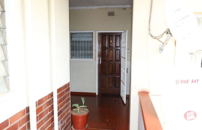 Eastlea 3-Bedroom Apartment - Foto 15