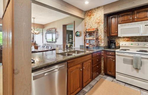 New- Resort villa- 2Bedroom 3Bath unit Golf Pools - Foto 20