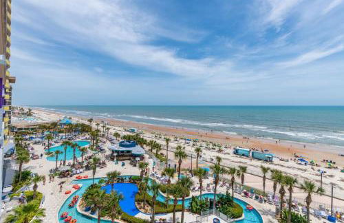 Seventh Floor Serenity, Updated 3BR with OceanFront Private Balcony at The Wyndham Ocean Walk Resort - Foto 1