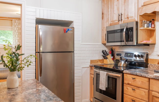 Sasa by Avantstay Deck Fire Pit Near Lake - Photo 15