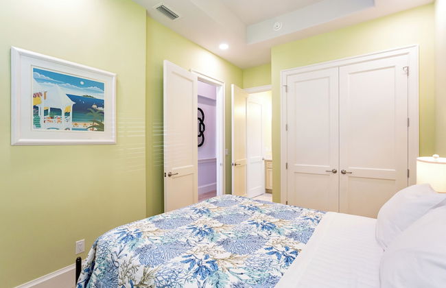 Imola: Newly Remodeled Pool Home Minutes from Vanderbilt Beach. Family-Friendly Retreat with 4 BR, 3.5 Bathrooms, and Private Screened Pool. Perfect Location Near Mercato and Naples Attractions - Foto 11