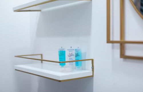 Spacious 3br 2ba Cottage Steps to Water & Downtown - Foto 27