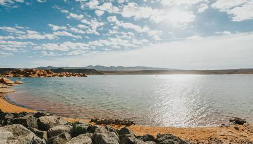 Coral Springs Resort H2 Brand New Home, Community Pool, Outdoor Fireplace, and Near Sand Hollow - Foto 4