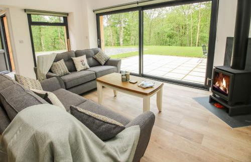 The Larches - Photo 5