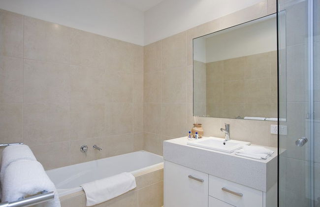 Two Bays Apartments - Foto 24