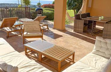 Sea and Mountain View Apartment with 4 Pools - Foto 2