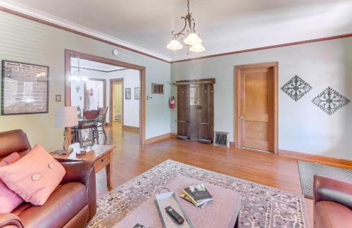 Walk to Main Street Charming Roswell Home! - Foto 5