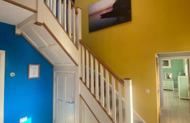 Sleeps 18 Double Decker Bus Hot Tub Sauna Cinema Pets - Foto 41