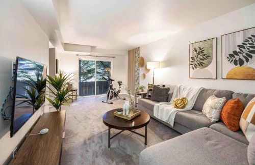 Renton Luxury & Spacious Daylight Basement The Landing - Foto 1