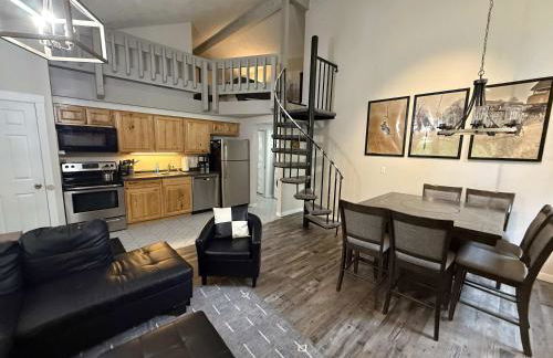 Mountain Villas Condo Retreat for 12 - Photo 1