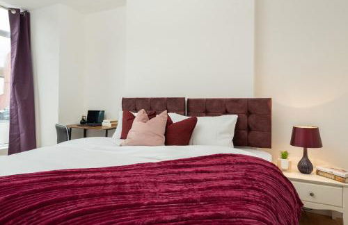 Entire 4 Bedroom house in Bootle Liverpool-Ideal for contractors, family and group-Free Parking & Free internet-Sleeps 7 - Foto 34