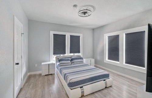 Gorgeous 6BR Sleeps 18 w Hot Tub - Foto 37