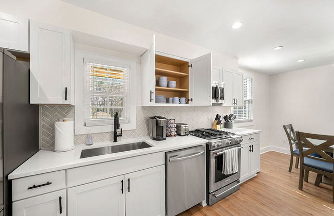 Beautifully Modern Cottage in Historic Norcross - Foto 26