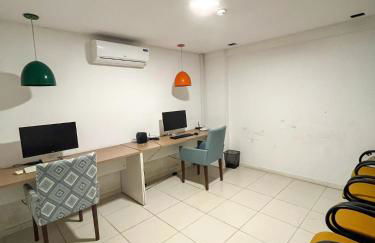 GUARAJUBA PARAÍSO DAS ÁGUAS - APT 2 quartos com AR e TV em TODOS os cômodos - Incluso Roupa de CAMA e BANHO - Filtro de Água Gelada e Maquina de Lavar dentro do APT - TOTAL CONFORTO PARA VC E SUA FAMILIA - Cond A beira da Lagoa e perto da PRAIA - Foto 28