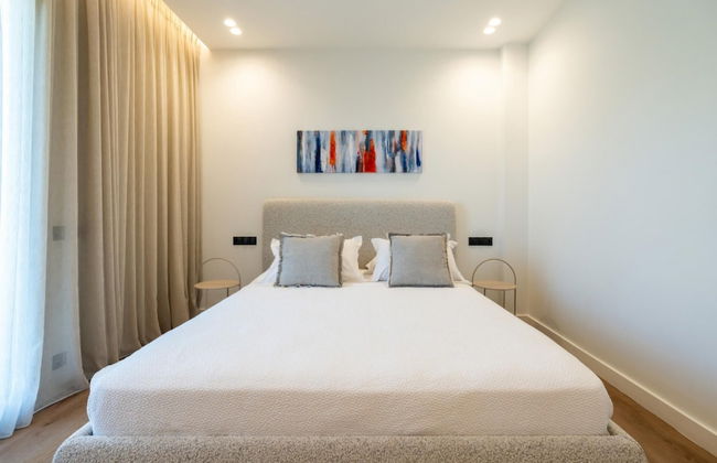 2-bd Luxury Apt Sea View Balcony Near the Beach - Foto 1