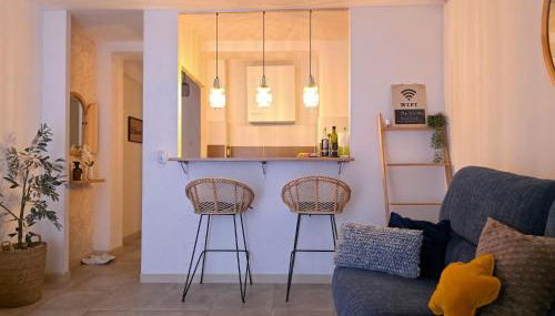 L'Escapade-Vélodrome-La Timone-Parking-Balcon-Wifi-Netflix-Urban NestConciergerie - Foto 3, minibar