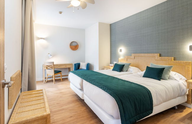 Hotel Esmeralda Maris by LIVVO - Photo 14