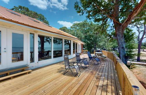 Waterfront Family Retreat on Choctawhatchee Bay! - Foto 2