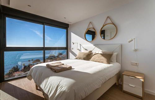 Modern sea front jacuzzi Blue Sky - Photo 18