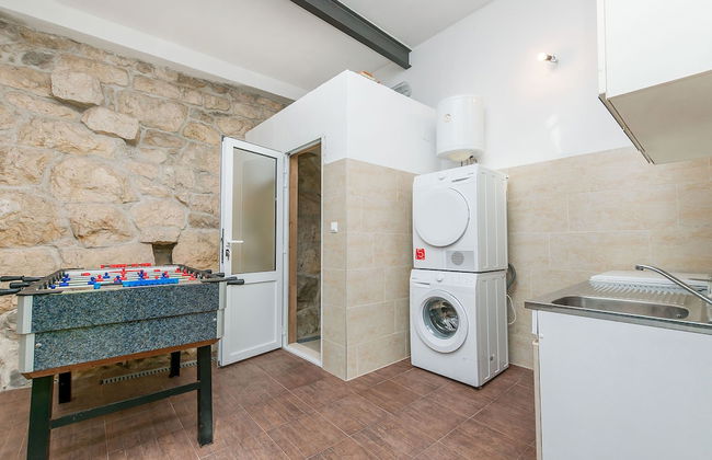 Villa Holiday Home Zvečanje - Foto 23