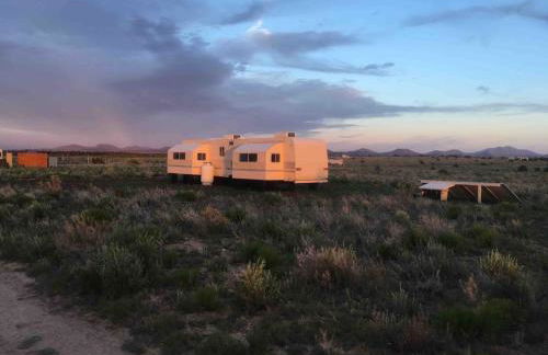 Stargazer, AC, Heat, Free firewood, ice cream, bottled water and smores - Foto 25