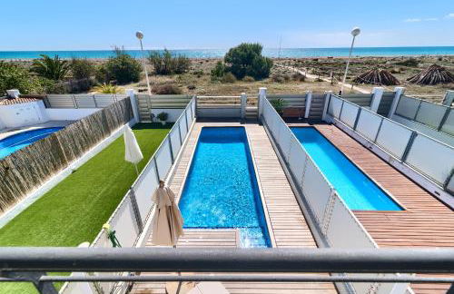 Casa frente al mar con piscina privada - Foto 3