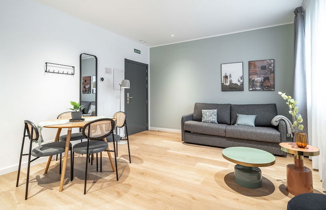 Limehome Sevilla Ronda de Capuchinos - Photo 41