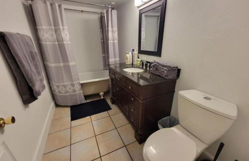 Charming, Historic! Walking Distance to Town! - Photo 13