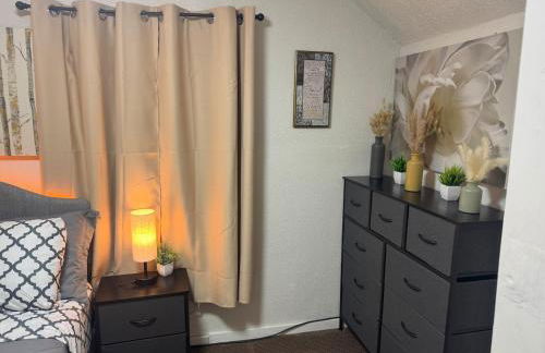 Cozy 3 4 BR Home Ideal for Family - Foto 6