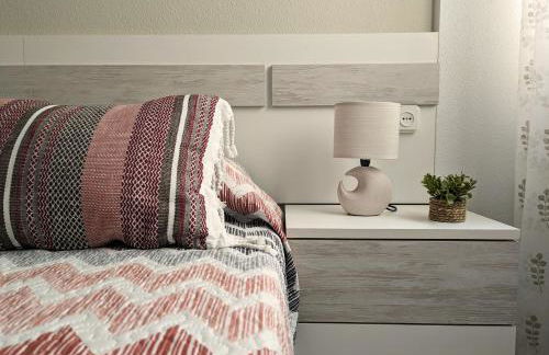 Apartamento Las Palmeras - Con Terraza, barbacoa, aire acondicionado y a 250m de la playa! - Foto 22